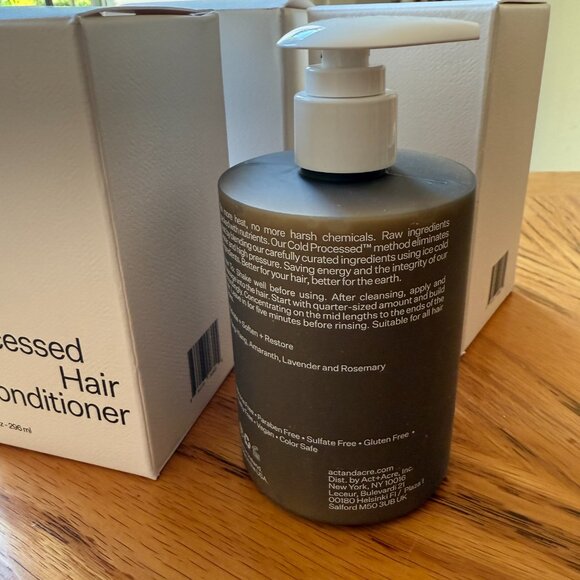 Act & Acre Cold Pressed Hair Conditioner \\ New in Box // 10 oz - Picture 6 of 6
